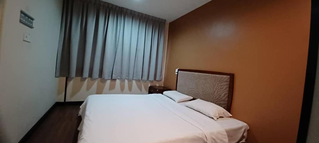 Hotel Sadong88 Kota Kinabalu Eksteriør billede