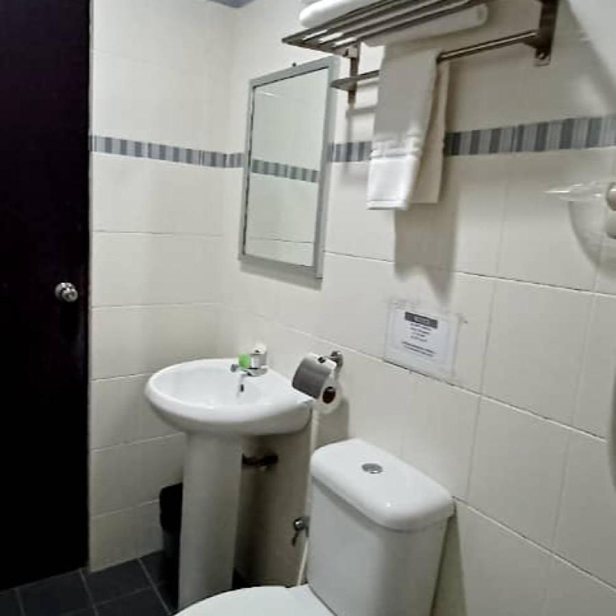 Hotel Sadong88 Kota Kinabalu Eksteriør billede