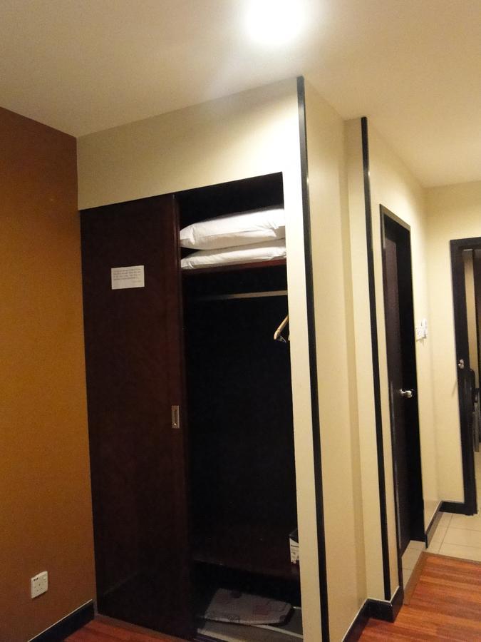 Hotel Sadong88 Kota Kinabalu Eksteriør billede