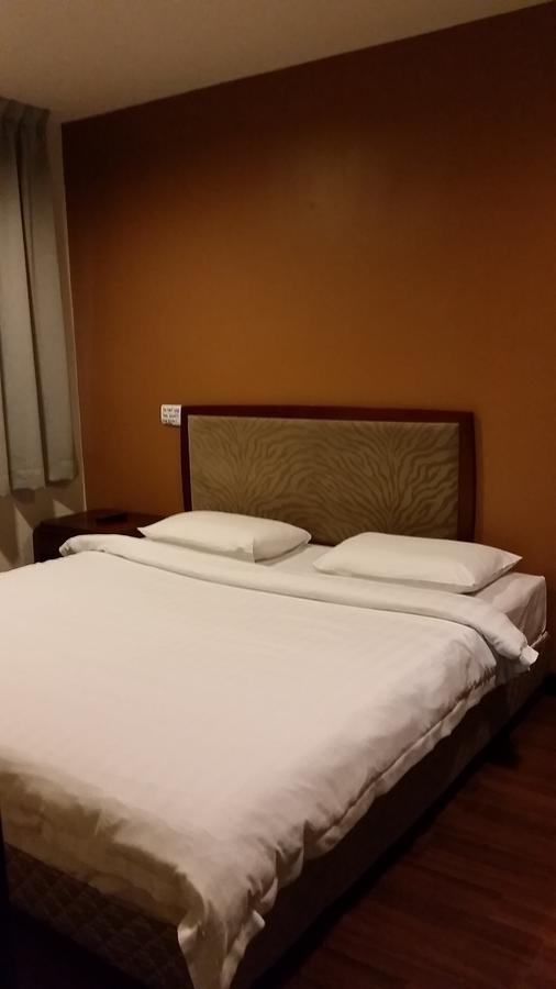 Hotel Sadong88 Kota Kinabalu Eksteriør billede